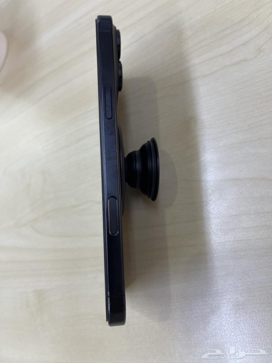 للبيع iPhone 16 Pro Max كسر خلفي بسيط ضمان AppleCare64466919308929113