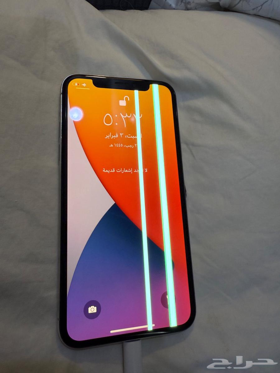 ايفون X لون ابيض الرياض ظهرة لبن64467355327491111