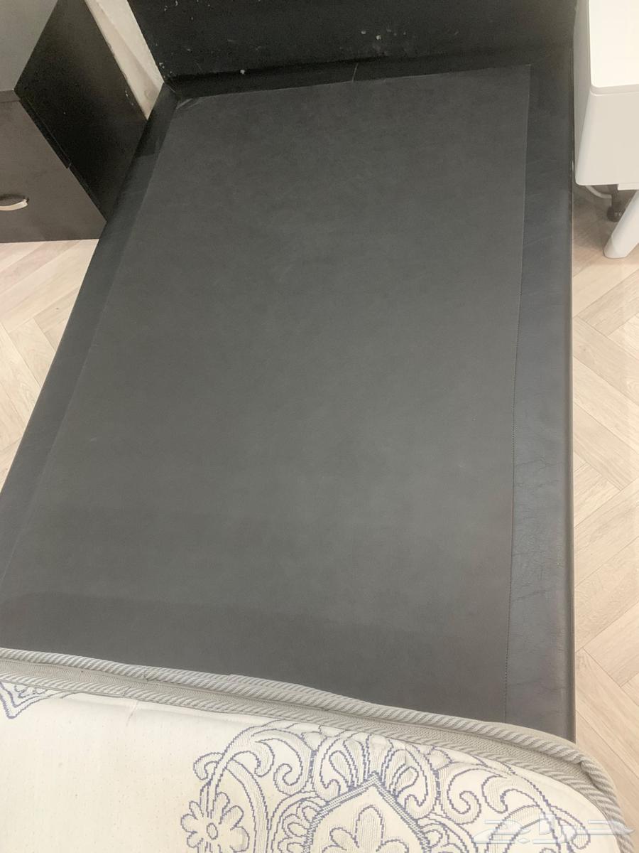 للبيع سرير ومرتبة جودة عالية64467312888962112