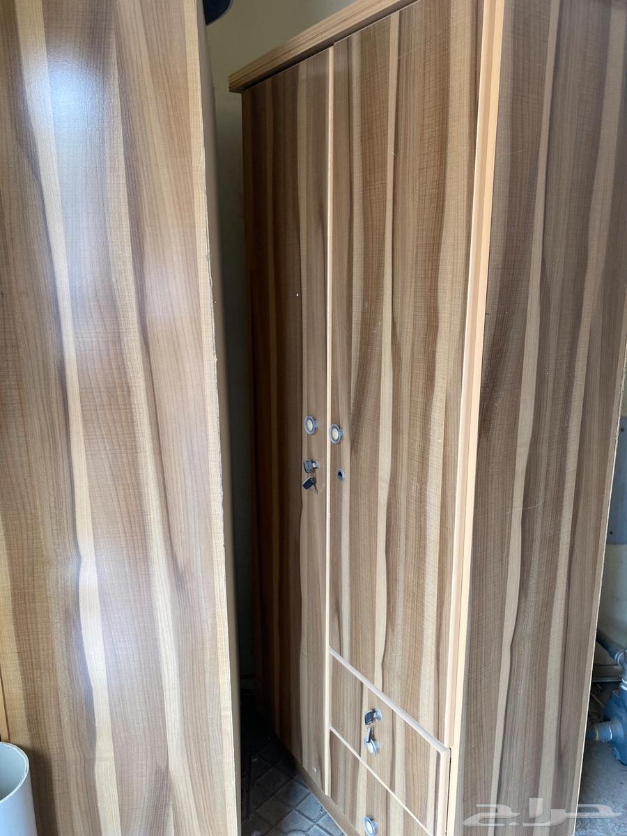 دواليب 264468357022467112