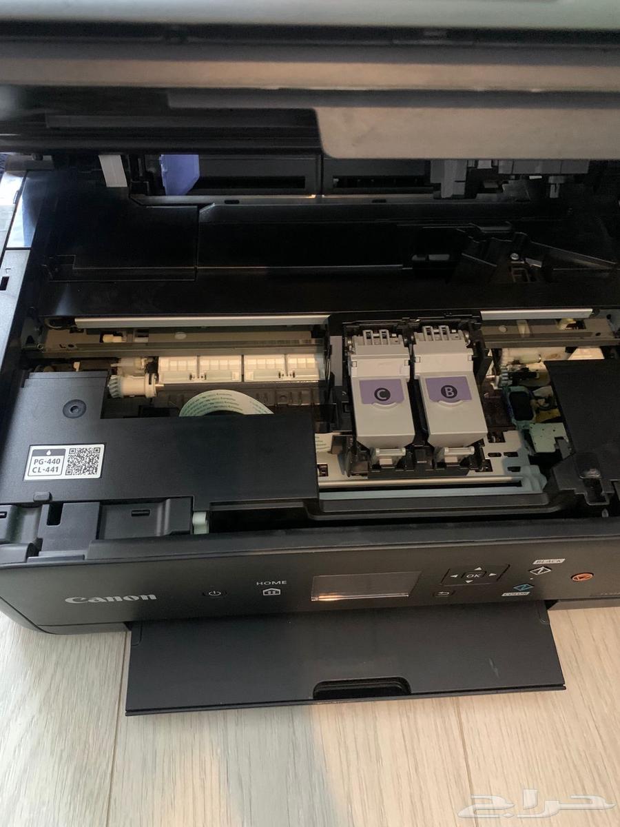 Semi-new printer with very light use64469139904641112