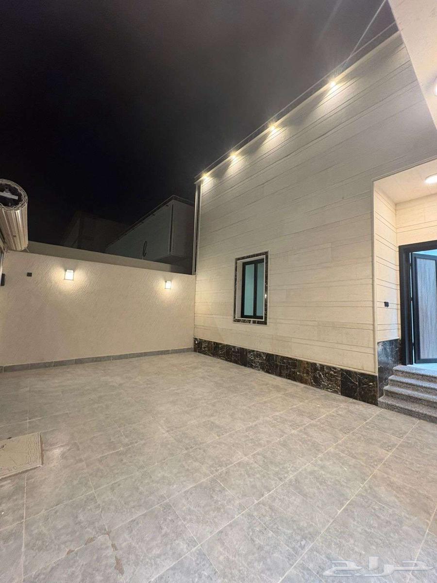 For sale, a floor in Al Salam with an excellent location facing 100 road64142981295233111