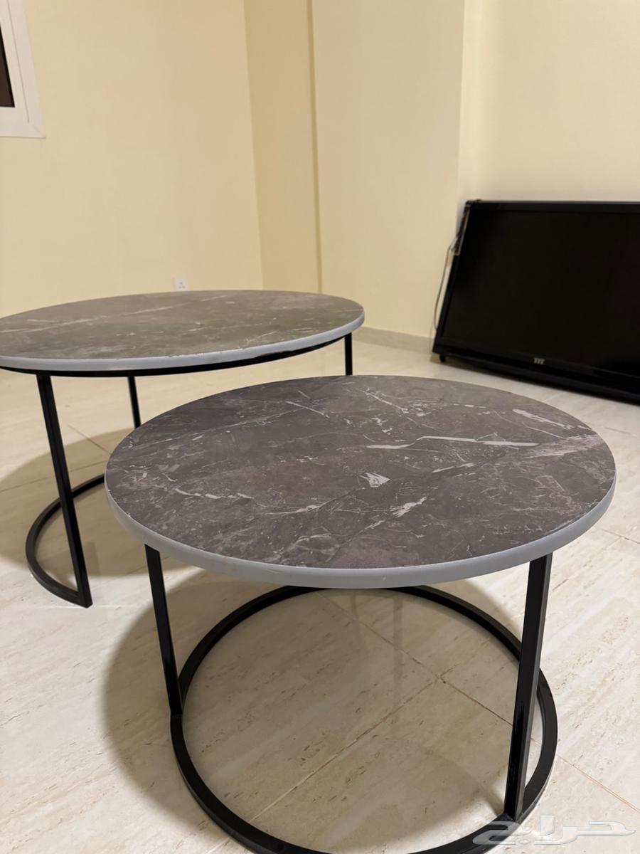 بيع طاولتين64470374620419110