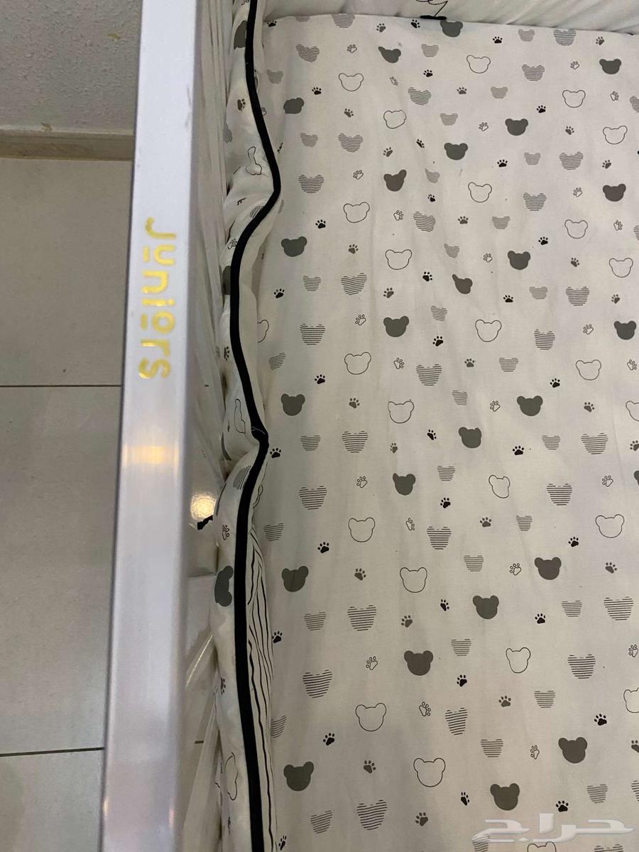 سرير اطفال لون ابيض بحي الفيحا64470869739267112