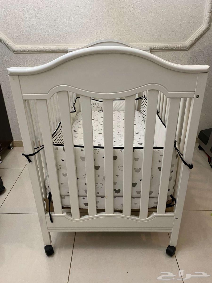 سرير اطفال لون ابيض بحي الفيحا64470869739267110