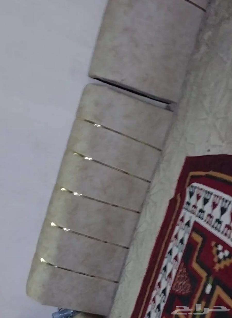 للبيع شبه جديد رخيص الموقع العلا64468440087426111