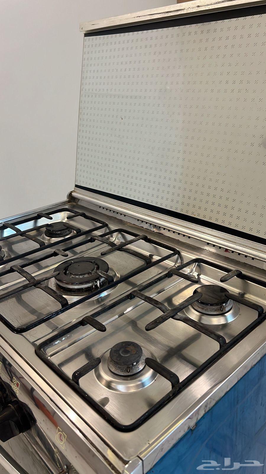 فرن مستخدم نظيف للبيع64467383283201113