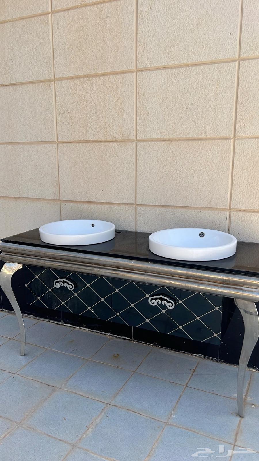 مغاسل يدين على السوم64468566592259110