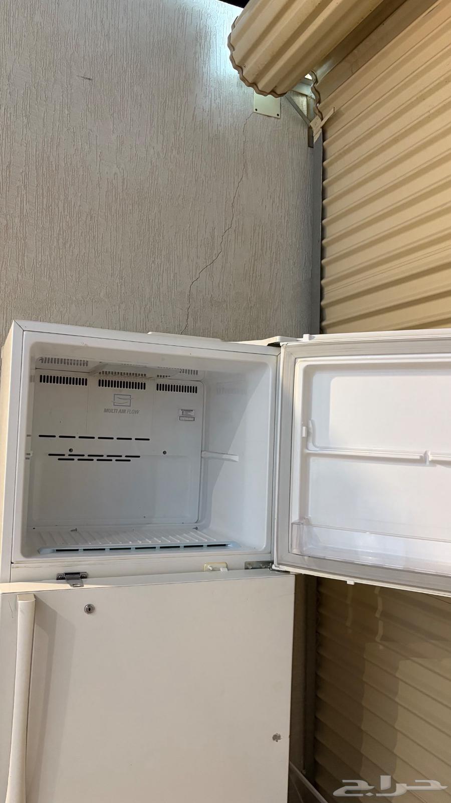 ثلاجة للبيع64470100304897112