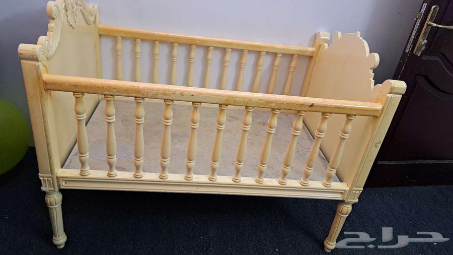 سرير اطفال للبيع64468398305153110
