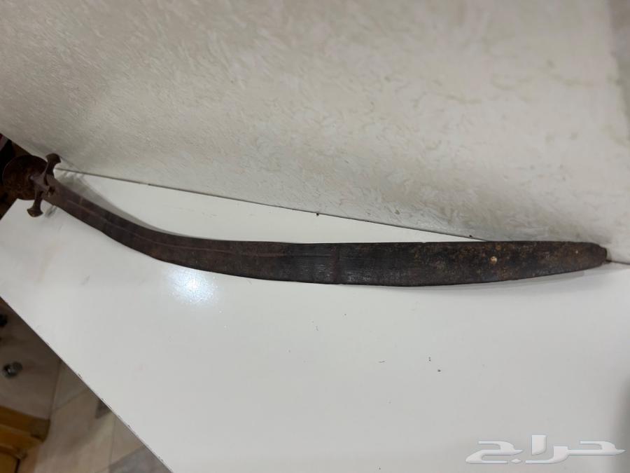 سيف تراثي قديم جدا عمره يفوق 100 سنه اصل متحفي64469739462786111