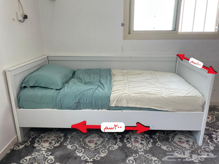 سريرين خشب ابيض تفصيل بحاله جيده64469836958082110