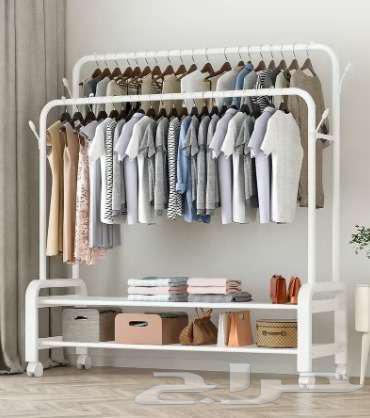 ستاند ملابس أنيق وعصري باللون الأبيض تابي وتمارا64475143410945111