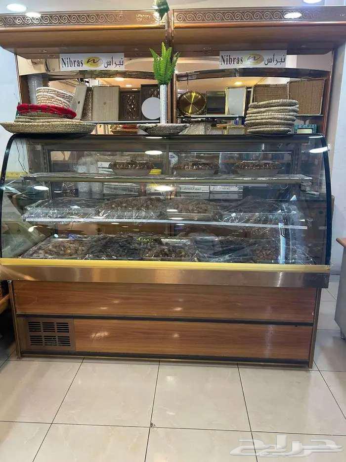 اغراض محل للبيع64474945694081111