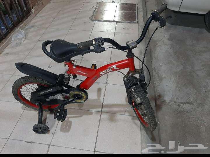 دراجة أولاد بحالة ممتازة64476308635907110