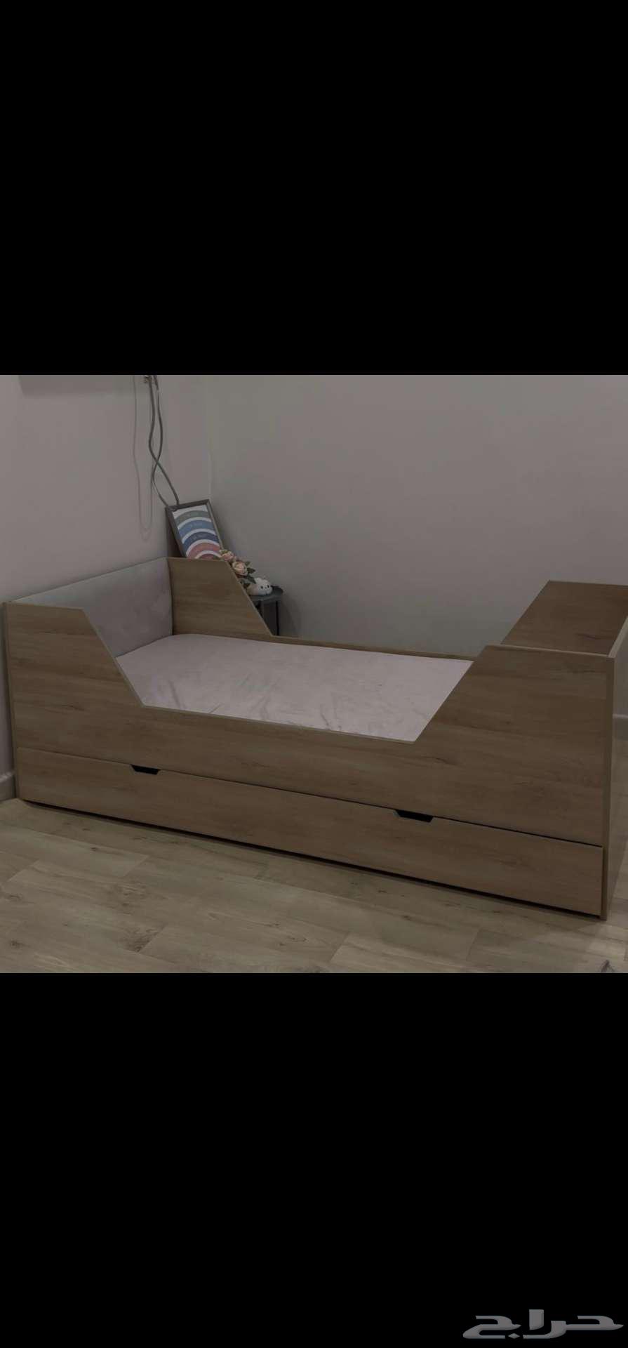 سرير اطفال تفصيل للبيع64477990559362110