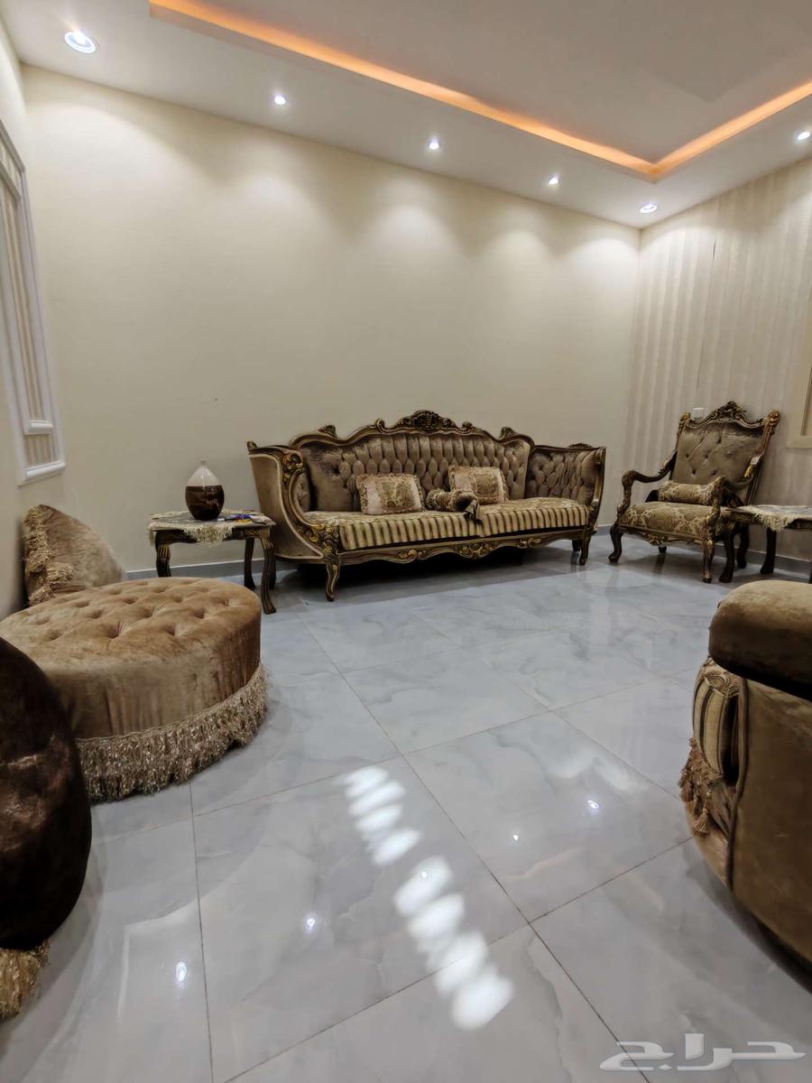 مجلس كلاسيكي للبيع64475904192259113