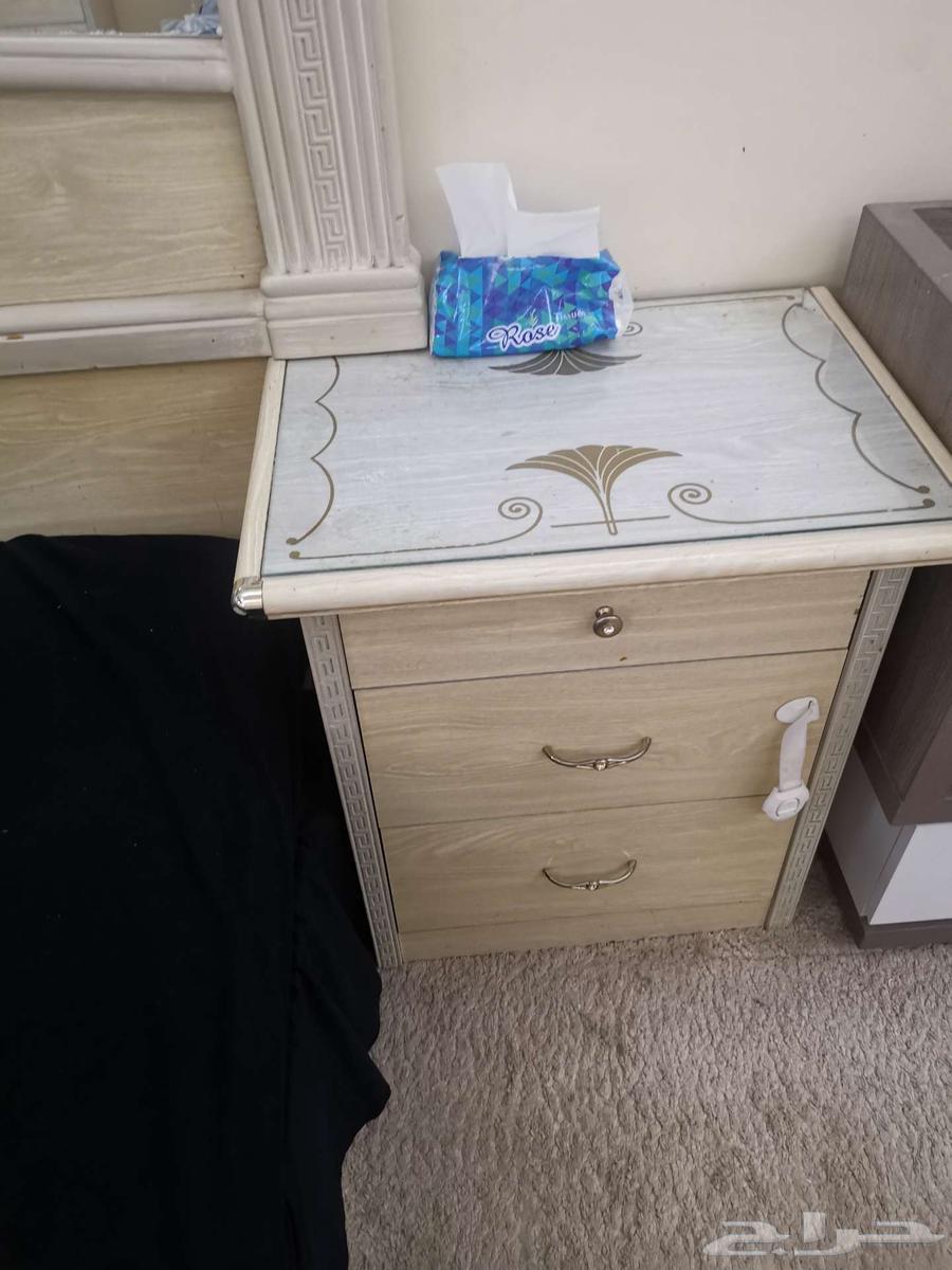 Al-Tuwaif64476266806019111