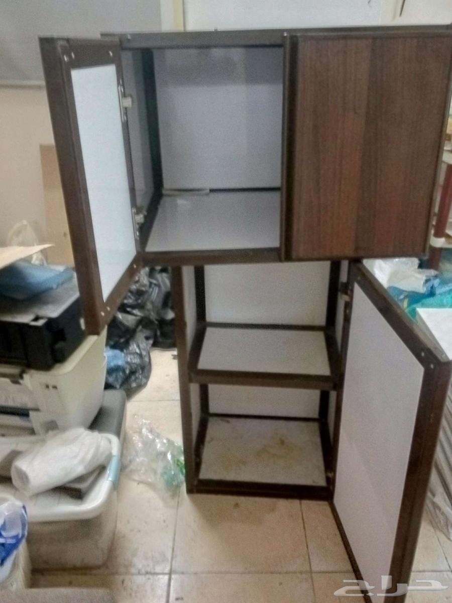 للبيع ثلاجة ال جى 12 جيدة .. وعدد 2 قطعدولاب مطبخ .64477074652802113