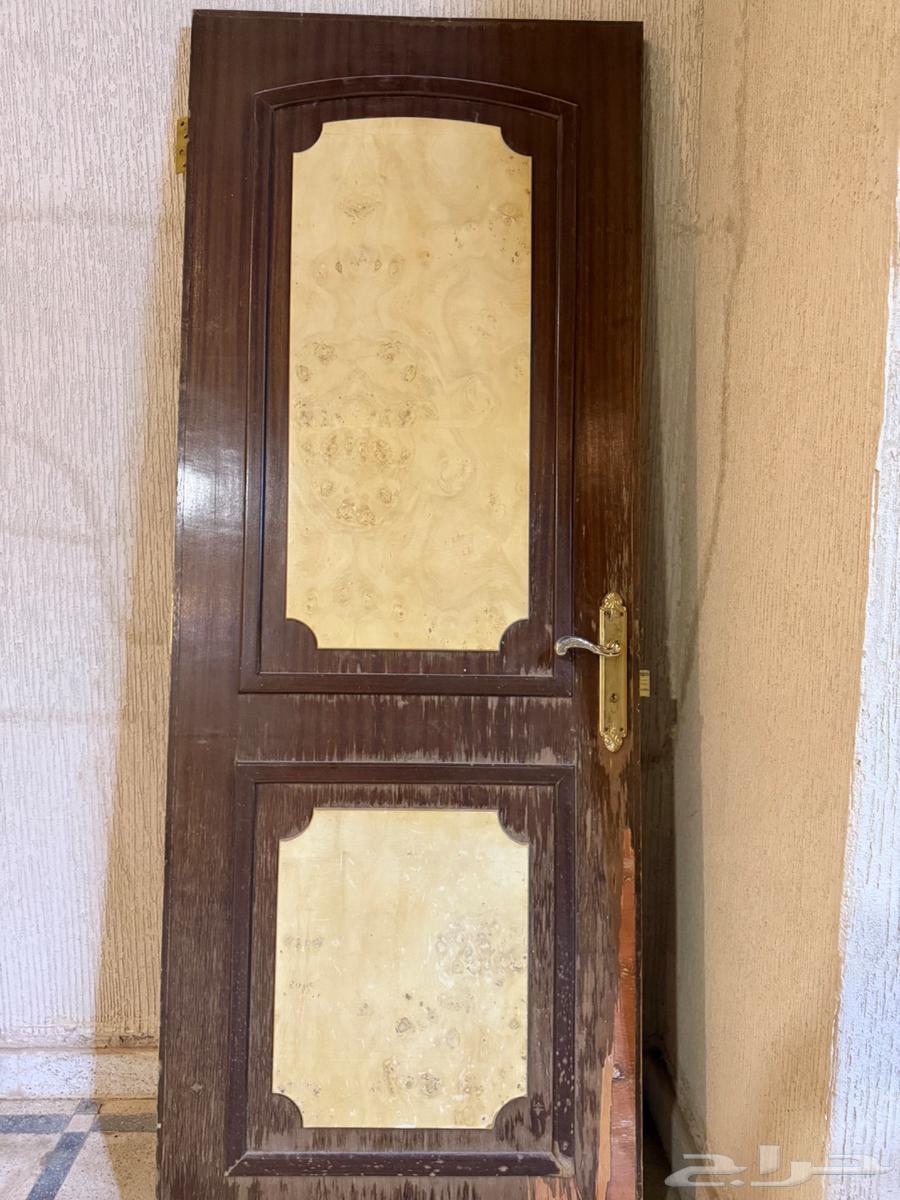 باب خشب للبيع بأقل سعر في حي ظهرة لبن64477520707843110