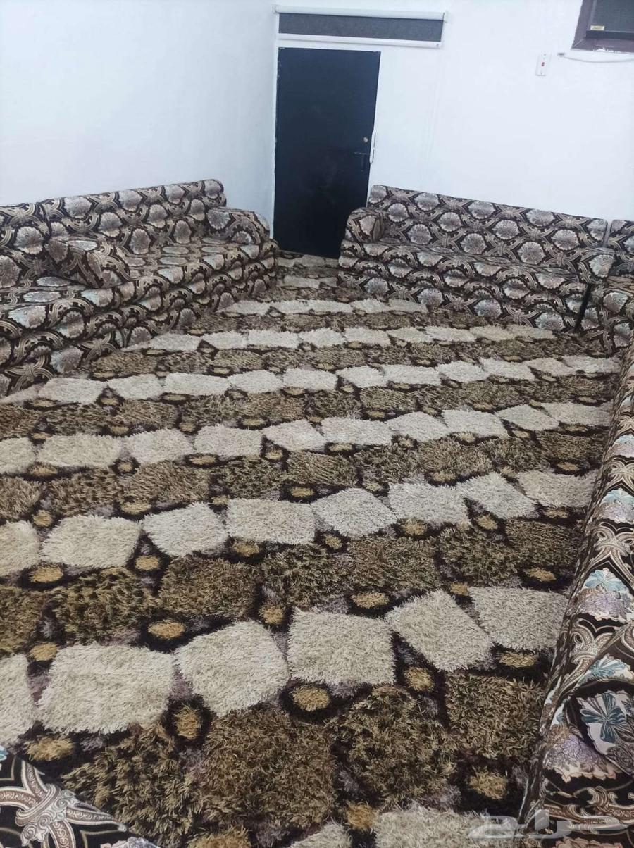 80 pressure sofa in good and almost new condition detailed64476322804226110