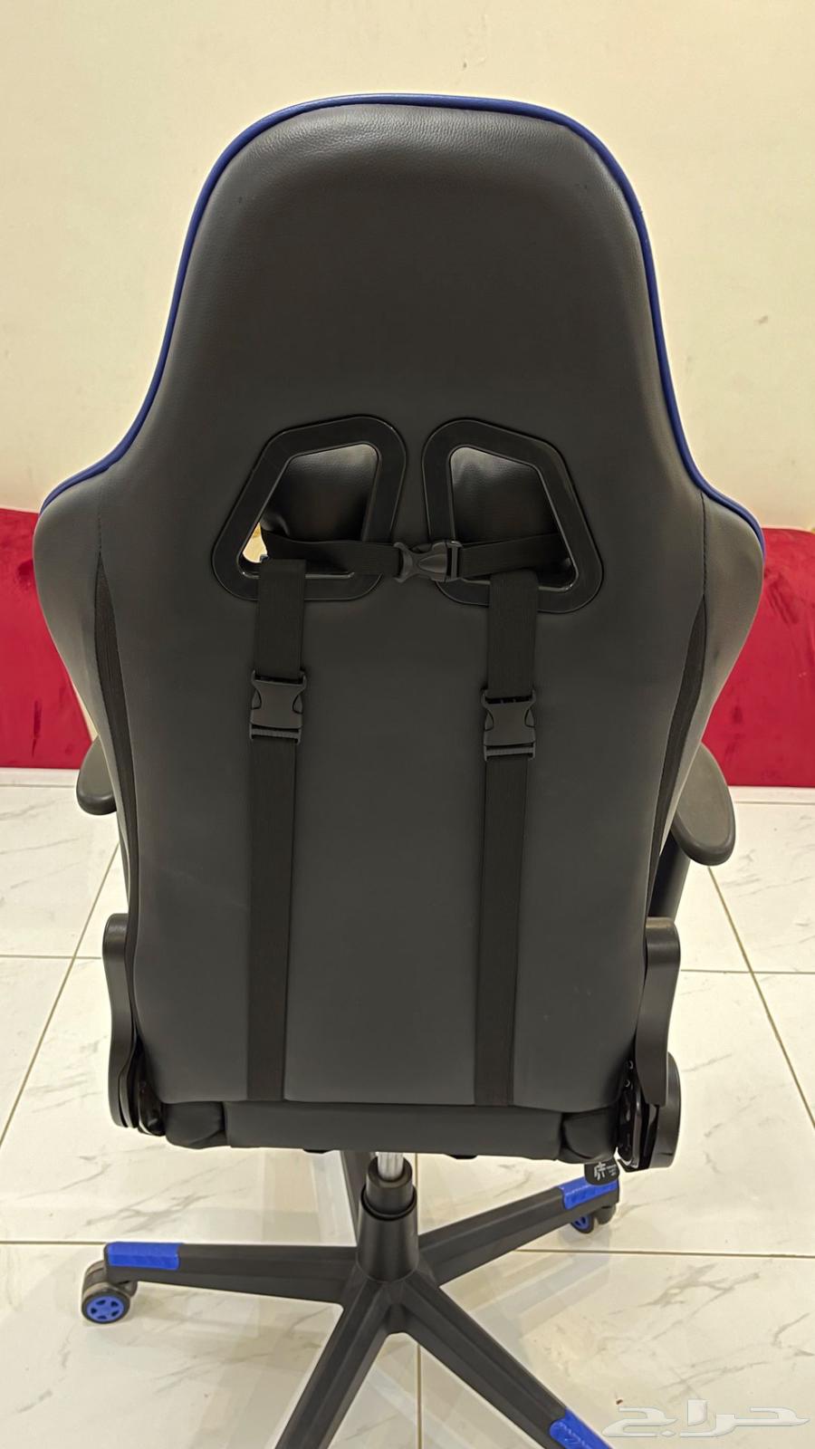 كرسي قيمنق شبه جديد64473933234819112