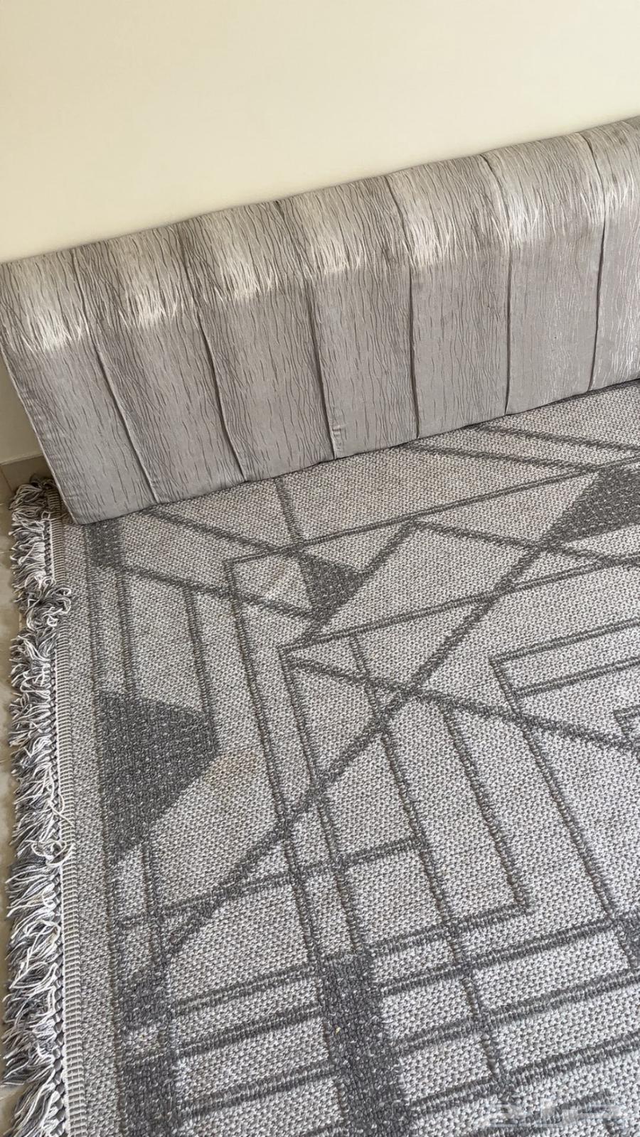 زوليه ومساند64476266737026112