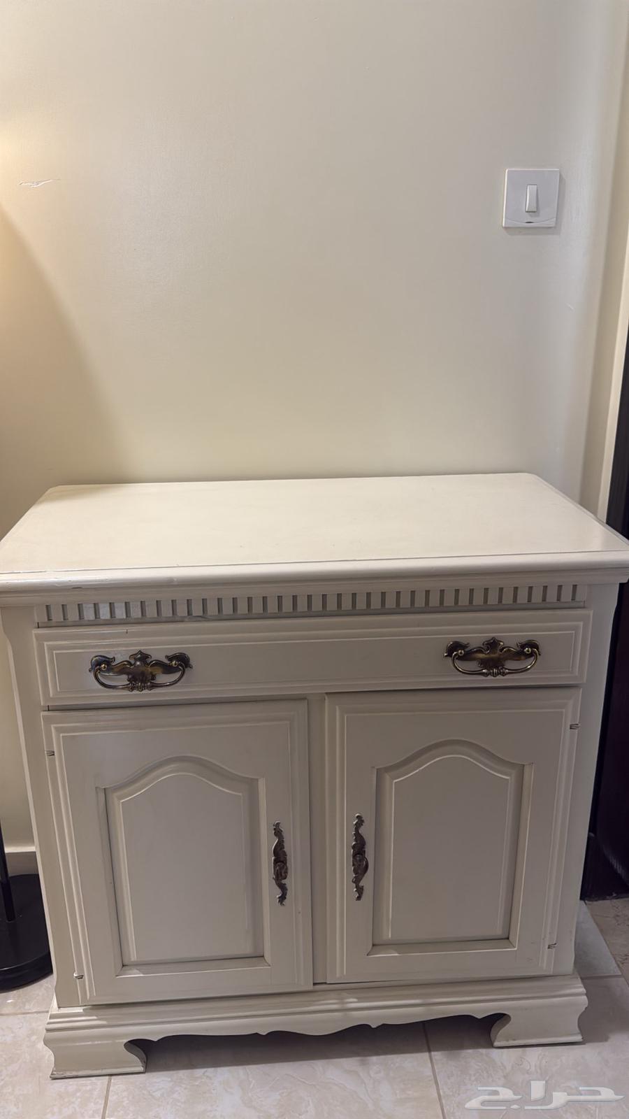 طاوله قهوه او طاوله مدخل64476266697731110