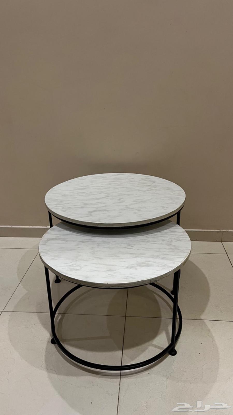 طاولة خشب وارجل حديد64476129358337111