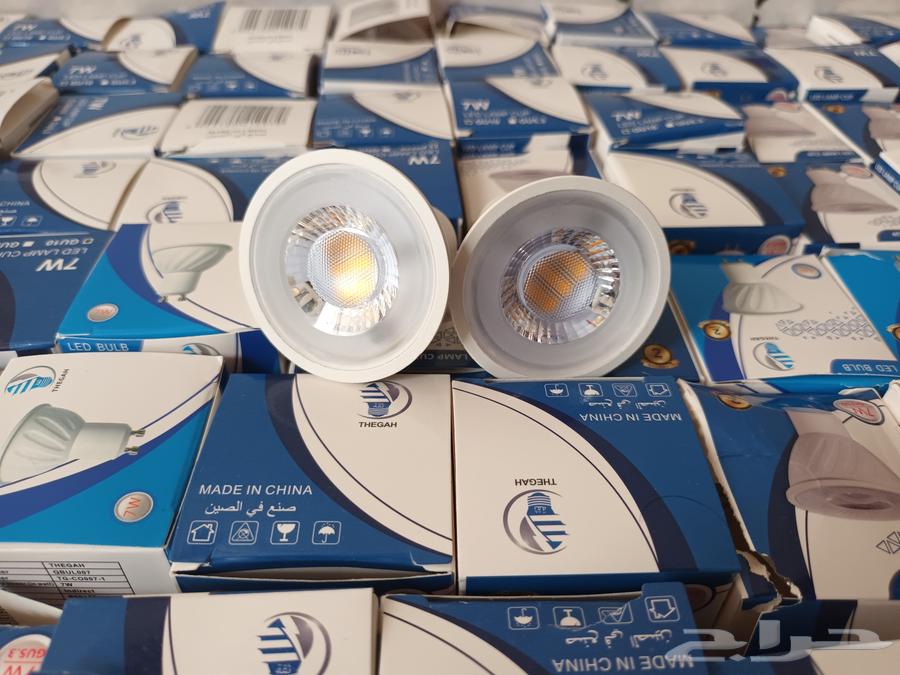 لمبات صفراء جديده استبدلتها بالبيضاء64439774877826111