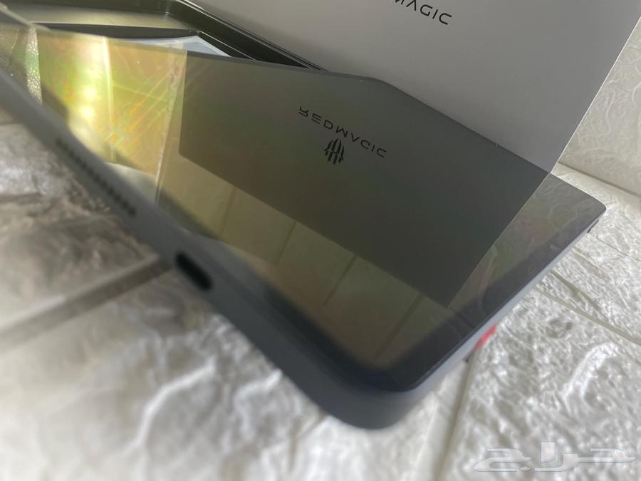 رد ماجيك استرا 1 تيرا بايت 24 جيجا رام مستعمل نظيف64474931489410112