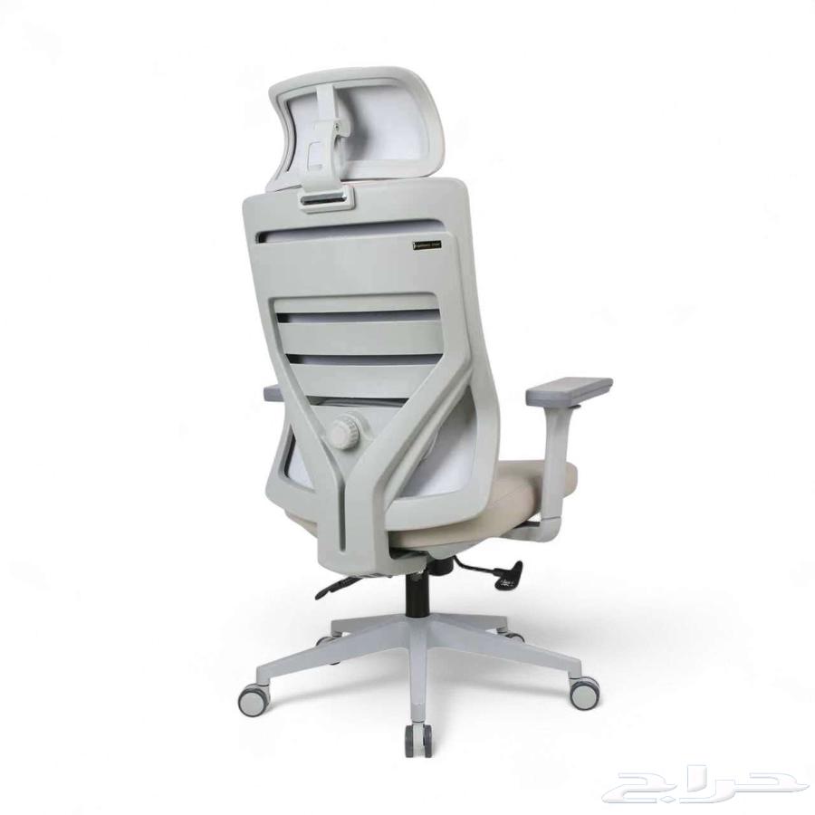 كرسي دوار فاخر مصنوع من أجود أنواع الجلد64473234098818112