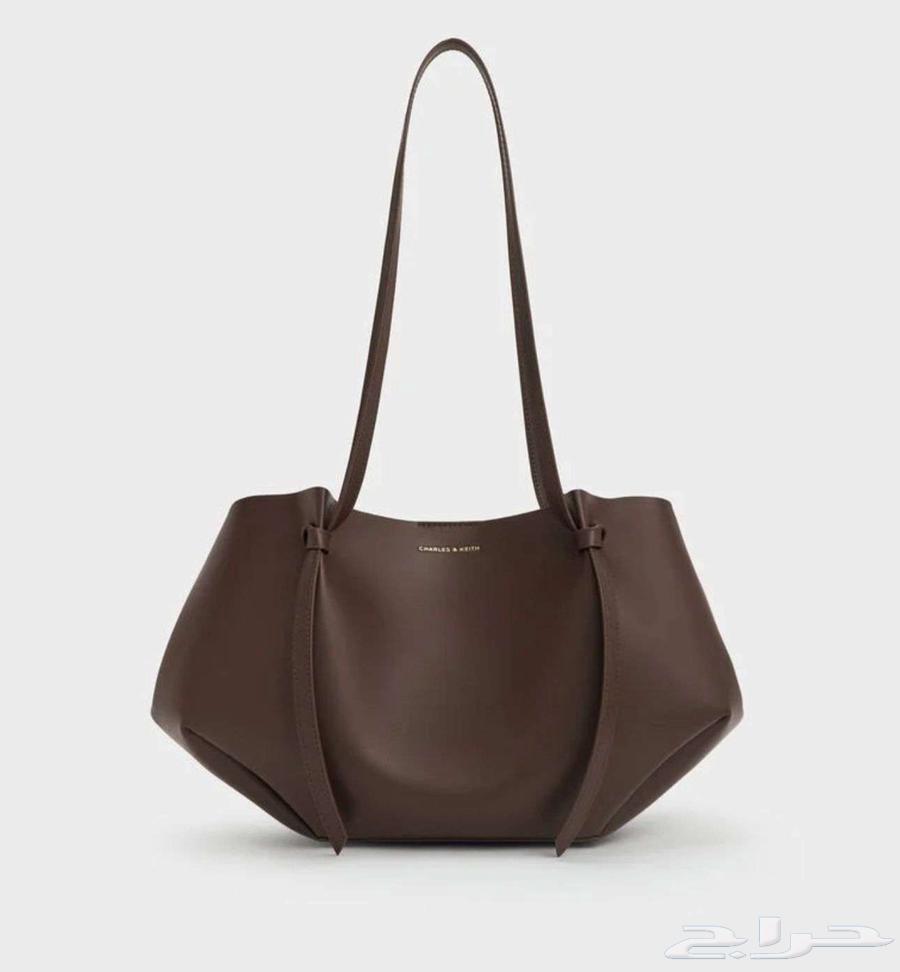 شنطة تشارلز اند كيث أصلية جديدة مستوردة من سنغافورة64474251570947110