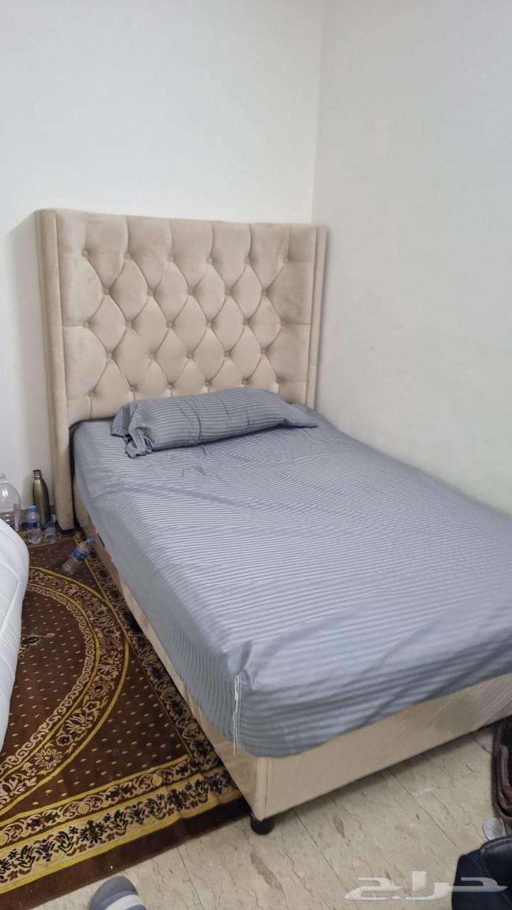 سرير ودولاب وجزامة بحالة ممتازة وسليمة64480414118146110