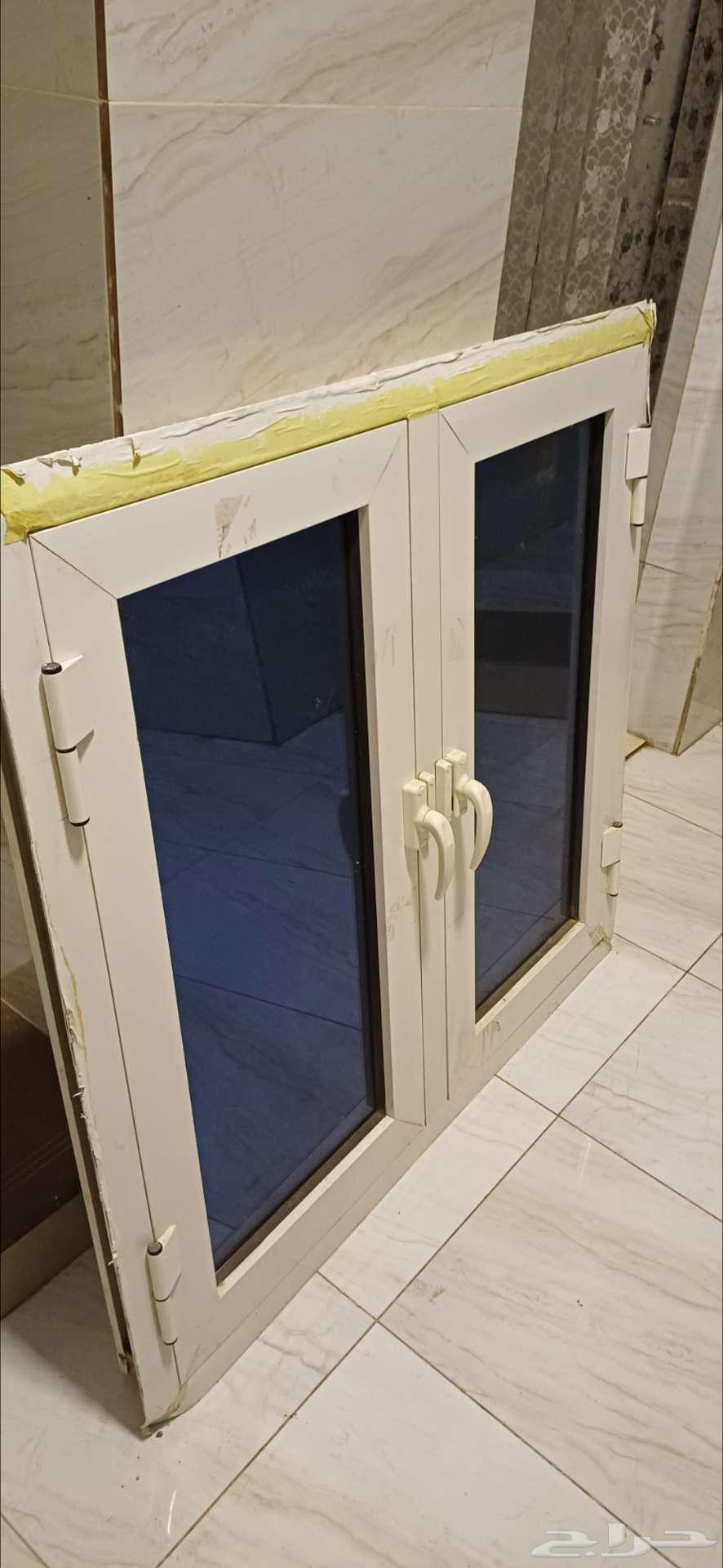 Double door window64485243106307110