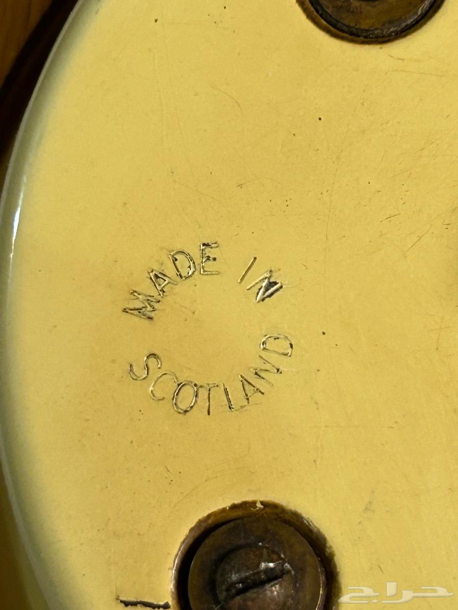 ساعة سكوتلندا بريطانيه قديمه شغال برواز خشب متحفي64480468976002113