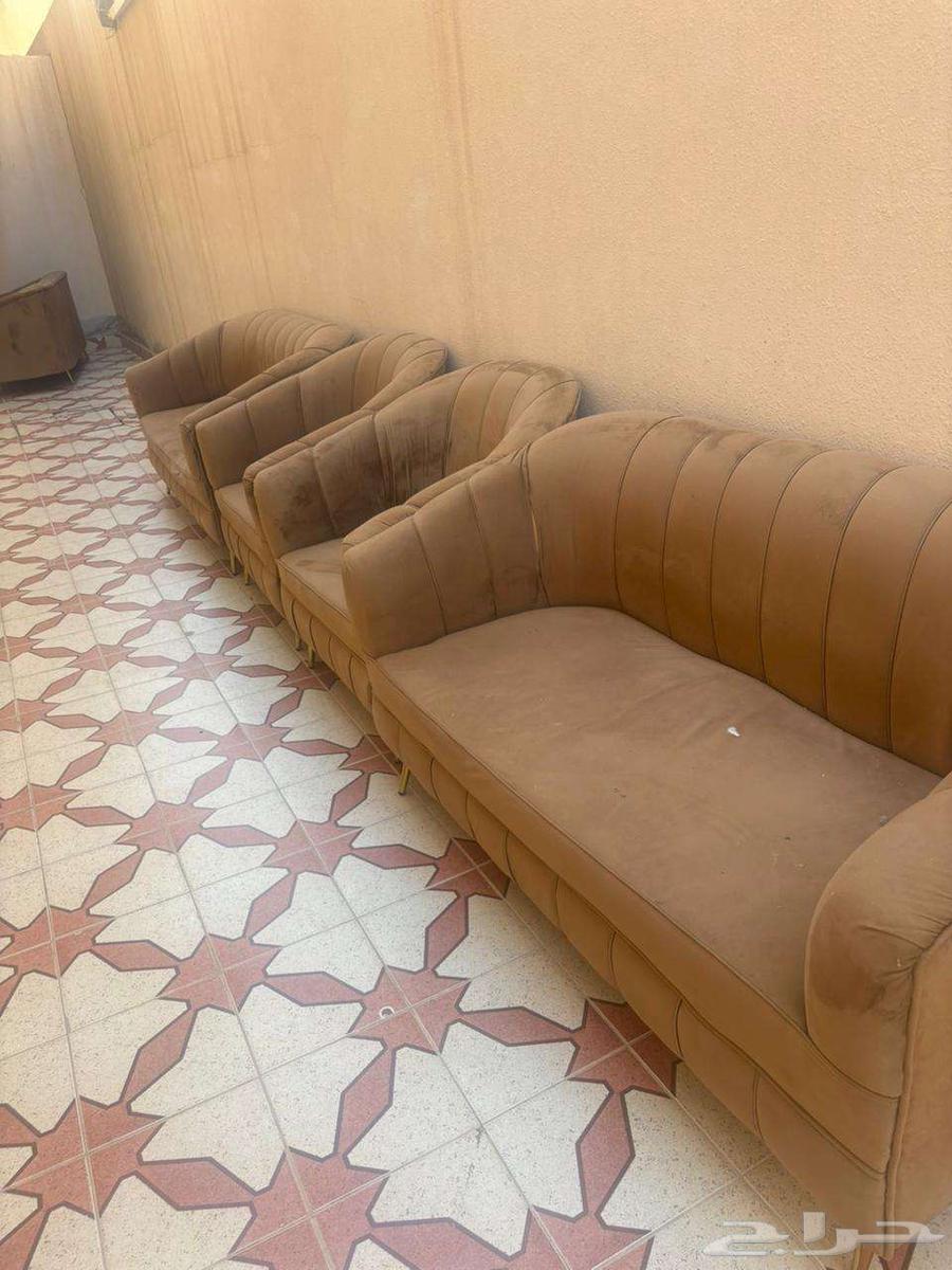 Clean used sofa64480689253761111
