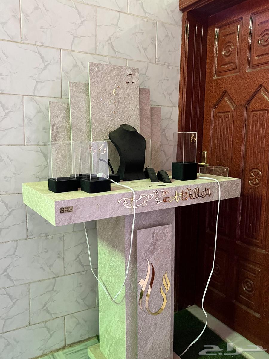 Network Stand64483082419201111