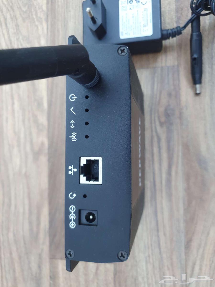 موزع مقوي نطاق الانترنت اوت دور64484157280259111