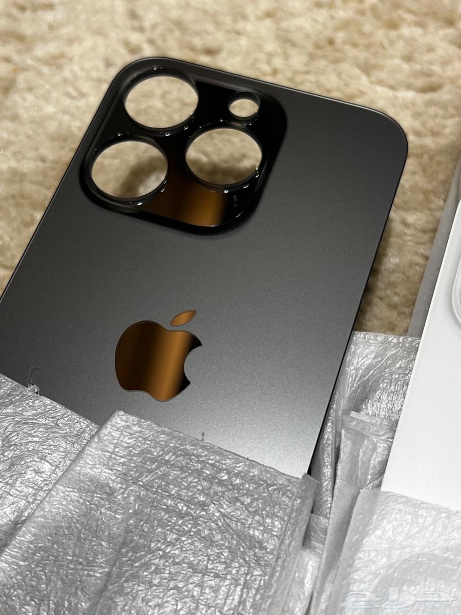 iPhone 15 - 15 Pro - 15 Pro Max Backgrounds in All Colors64484321289217111