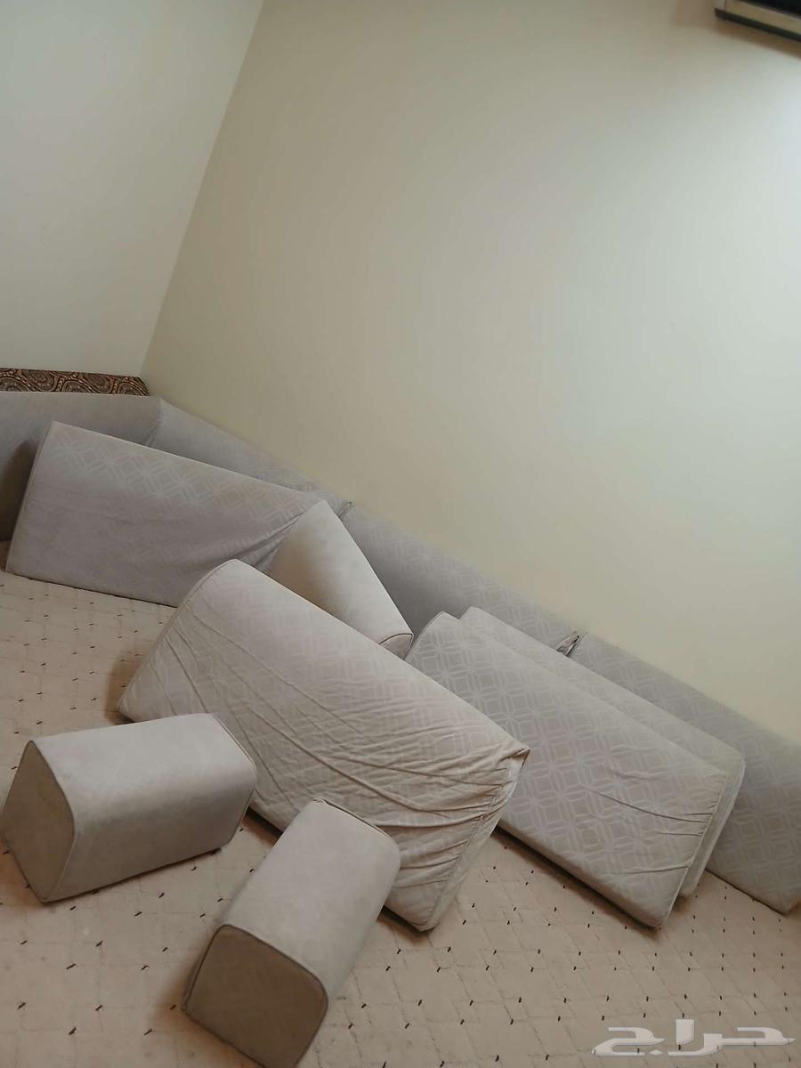 مخاد للبيع64484362144898110