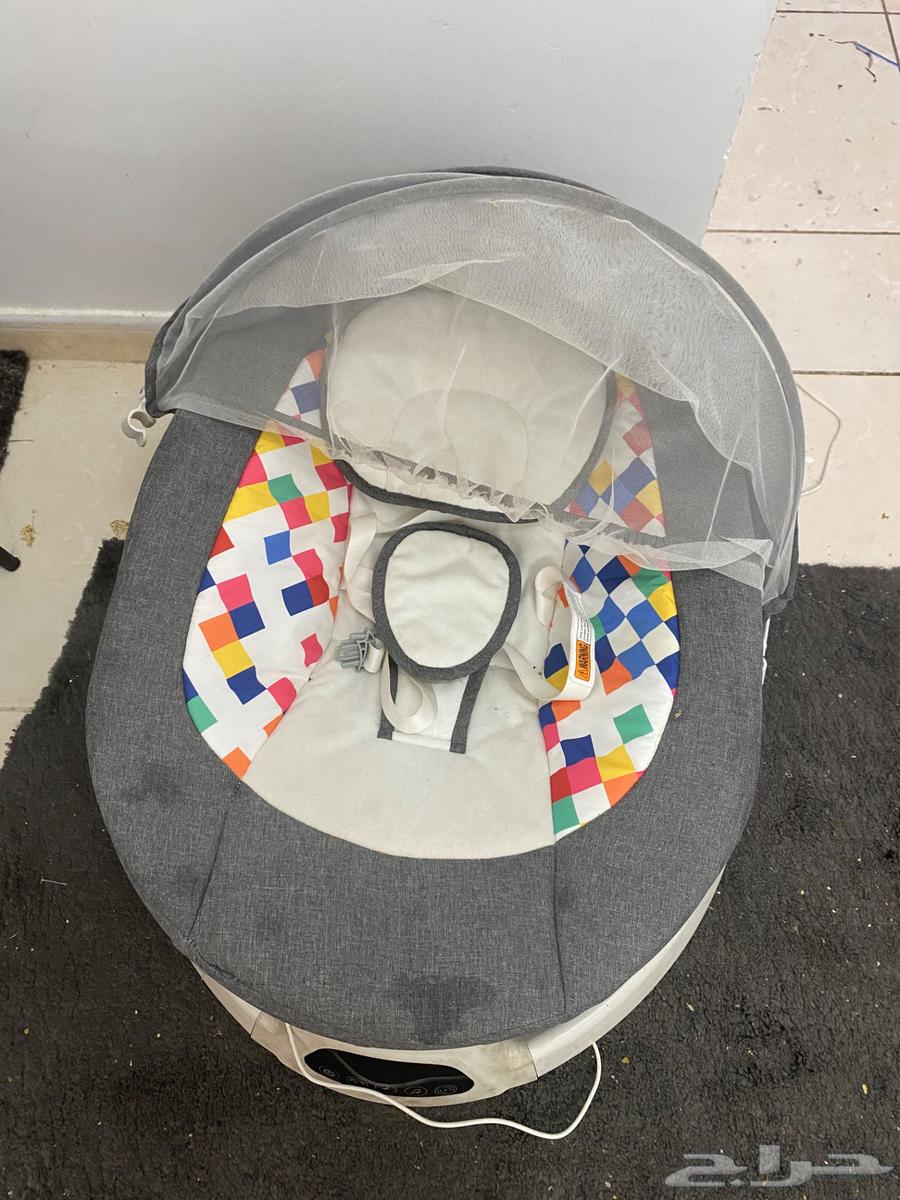 كرسي هزاز كهرباء شبه الجديد64484772899587111