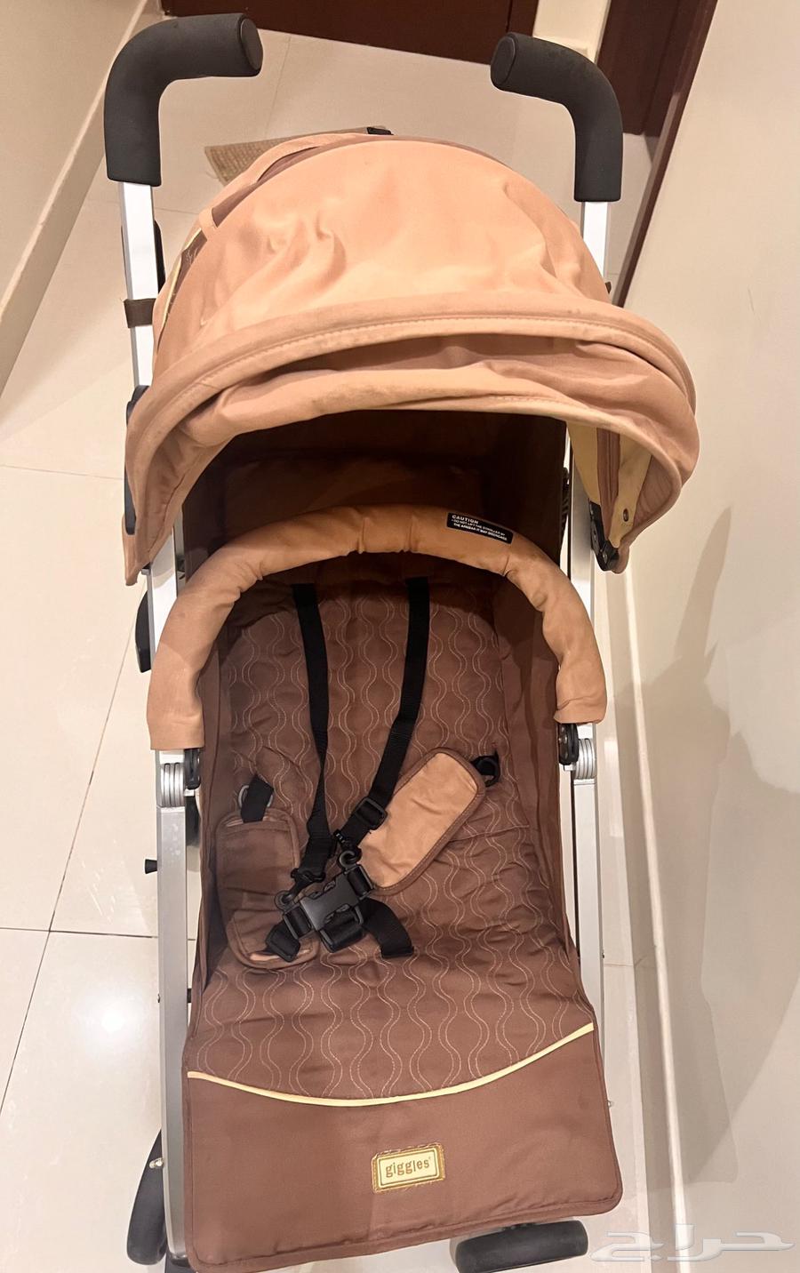 عربية سنتربوينت ماركة giggles بحالة ممتازة64485639812227111