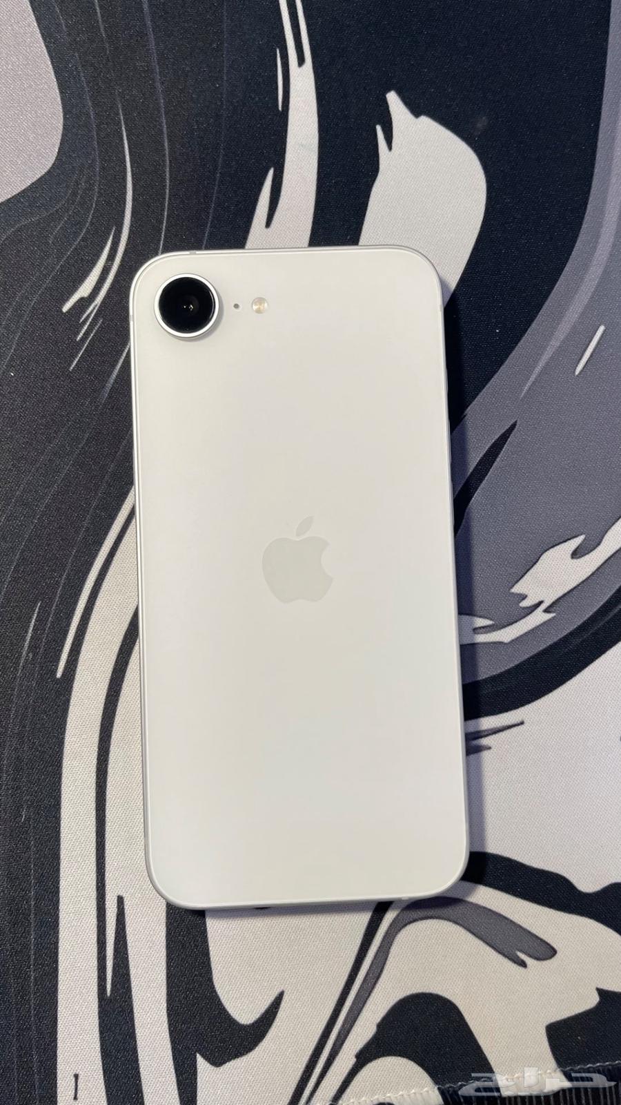 iPhone 16e 256GB Memory 100% Battery64483355752579112