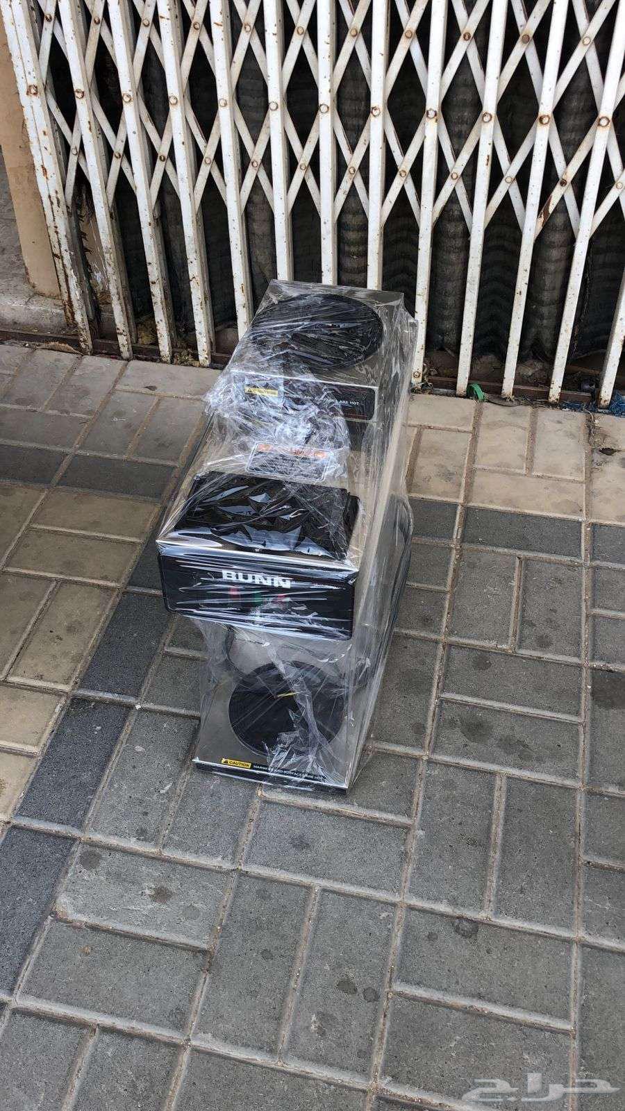 يوجد معدات بار كامله شبه جديده للبيع64485051261699111