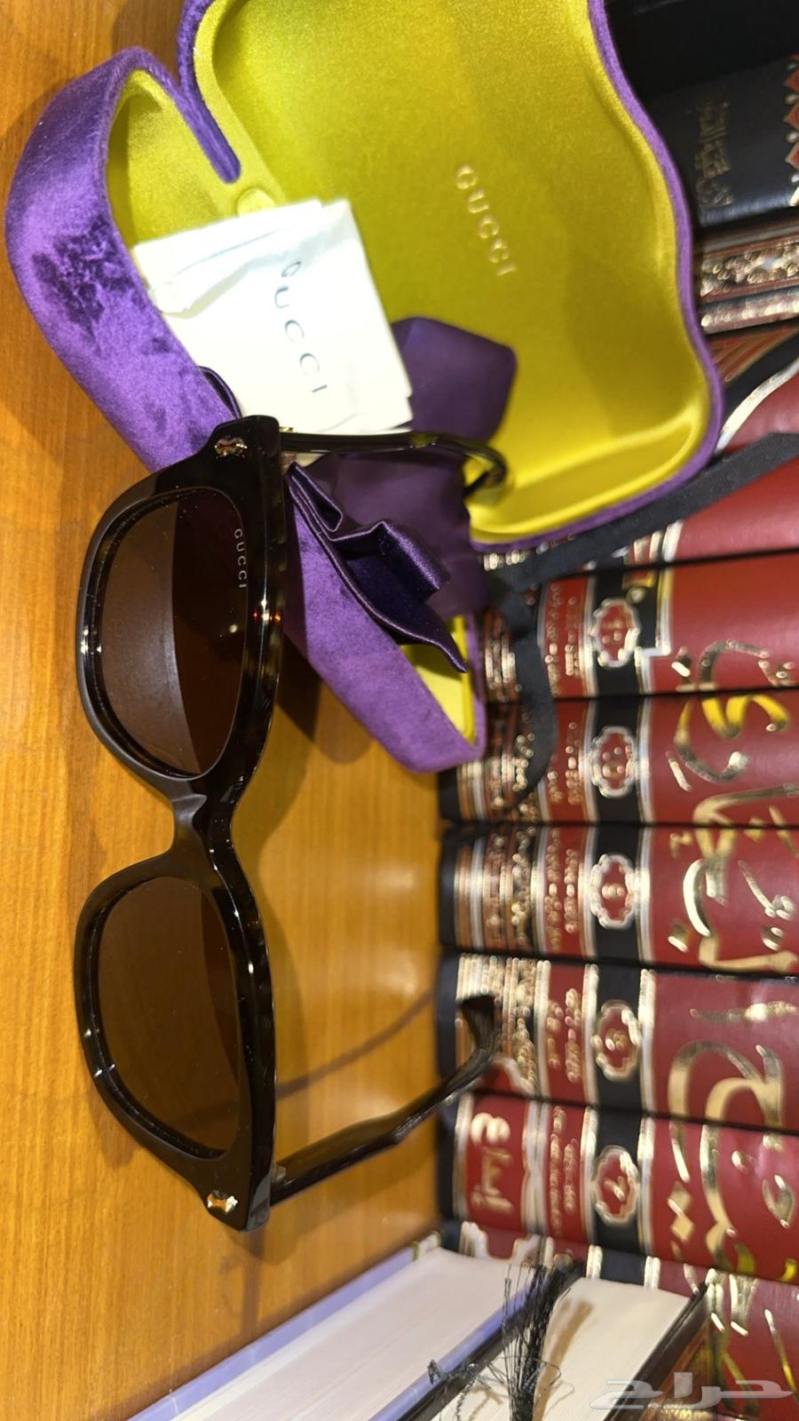 للبيع نظارتين شمسية أصلية   Gucci قوتشي Valentino فلنتينو64486012820993112