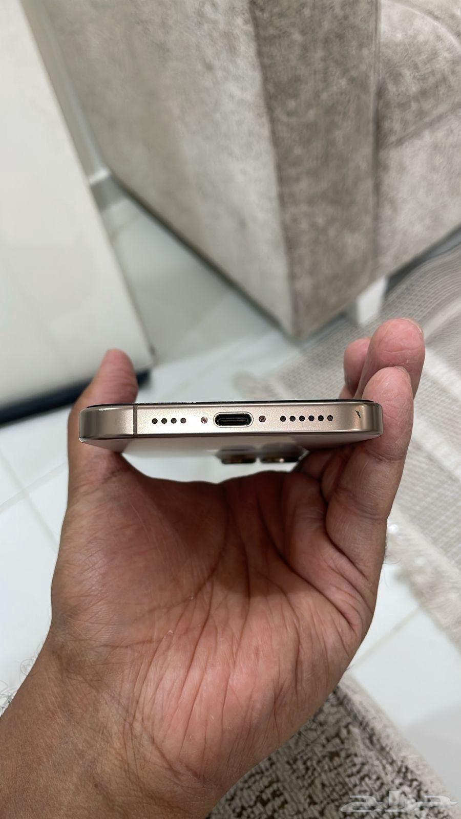 ايفون 16 برو ماكس25664486136595075112