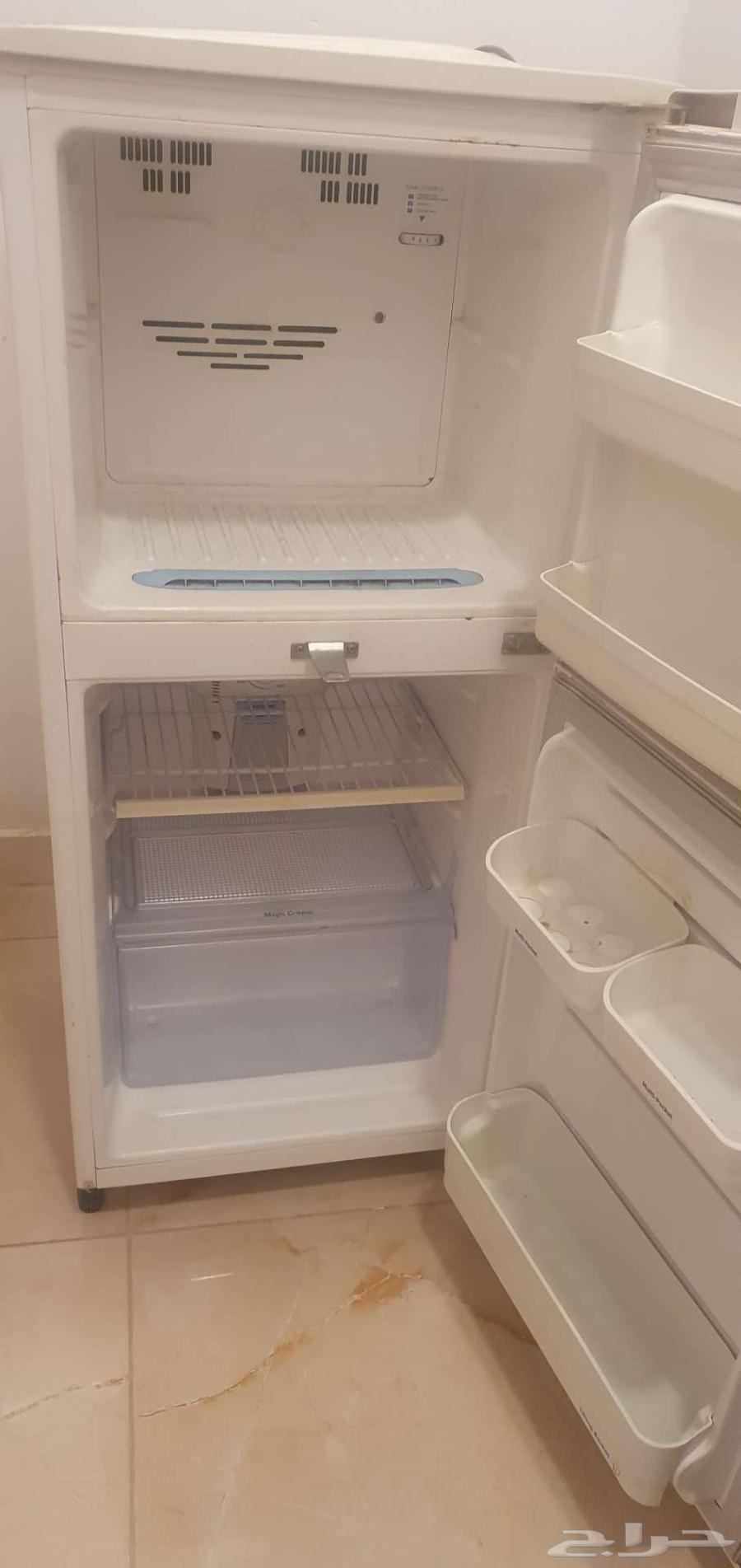 فرن وثلاجه للبيع خميس مشيط64483853796866111