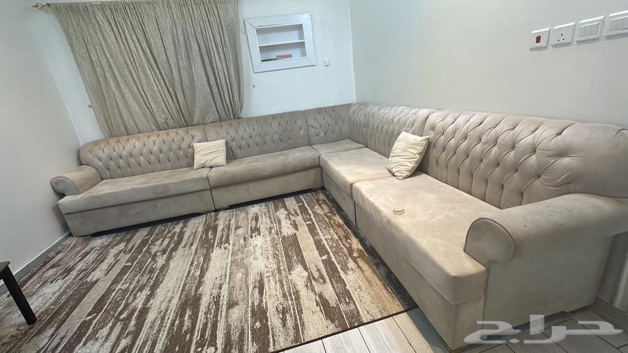 L-shaped sofa with curtain - sofa size 3.5 by 364481359553537110