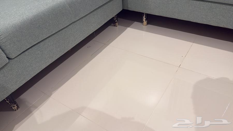 L-shaped sofa64484157236739111